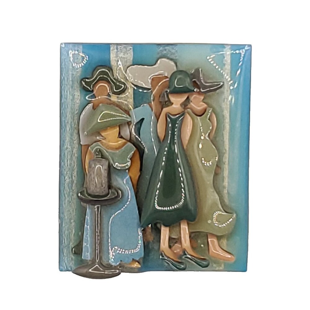 Lucinda Woman Pin 5 Five Friends Sisters Ladies Women Dresses Hats Green Blue